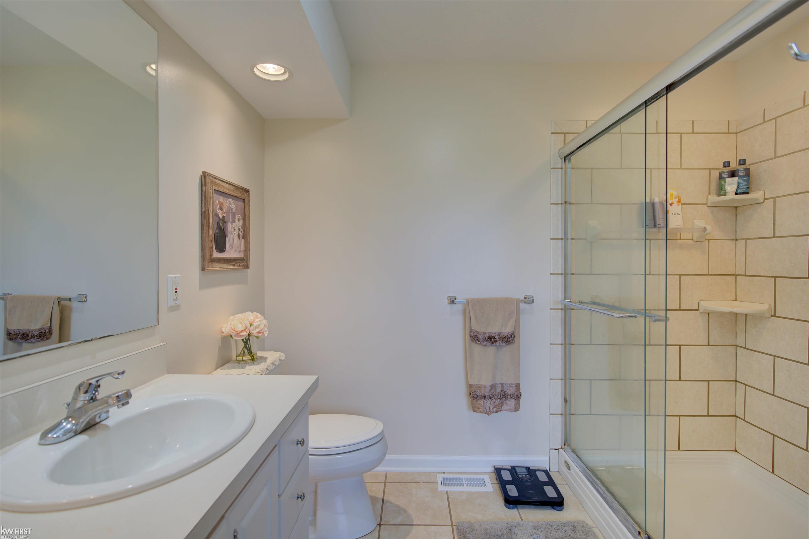 9225 Perry Road Grand Blanc, MI 48439 - Photo 18 of 52