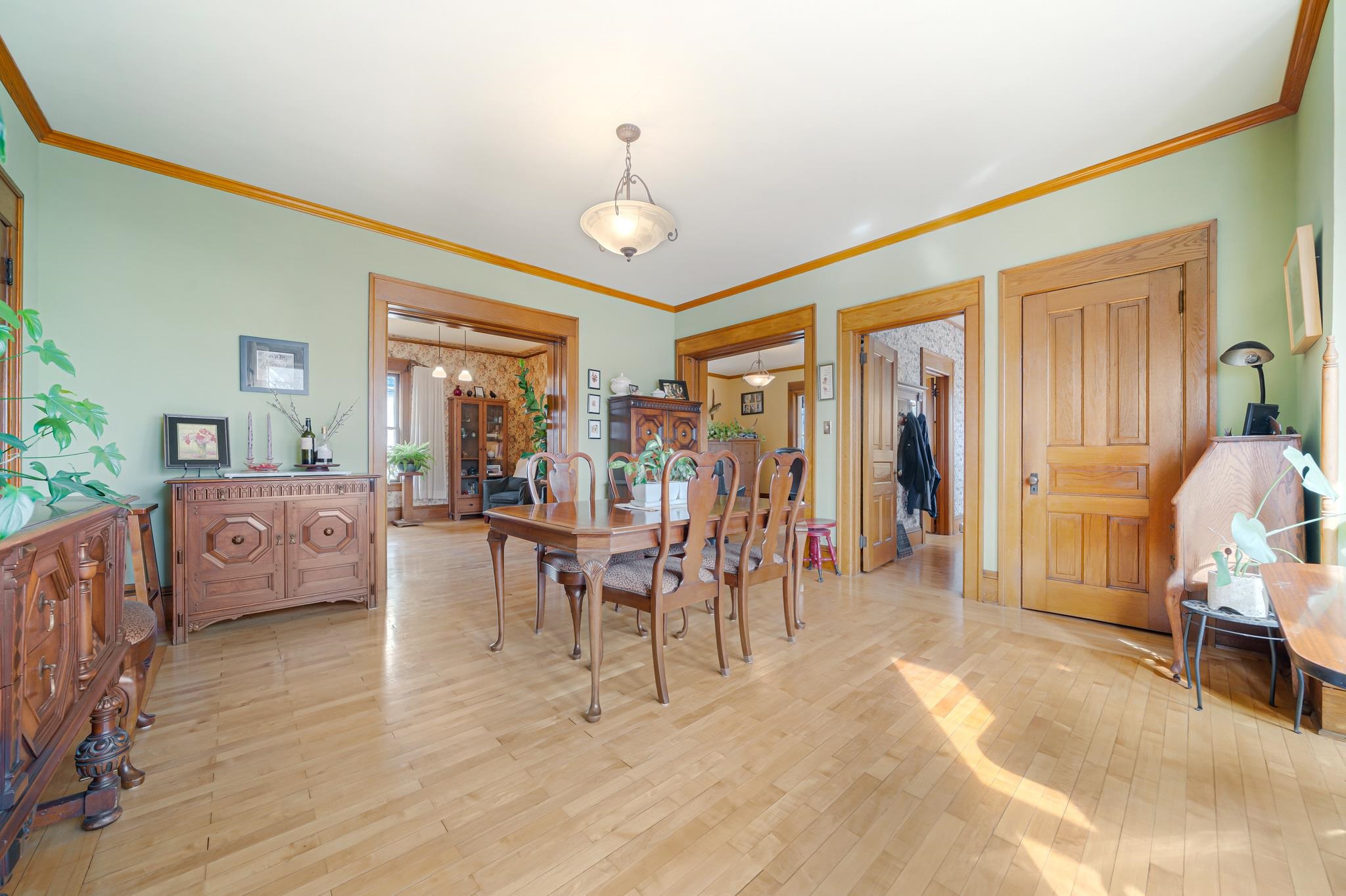 913 West 5th Street Appleton, WI 54914 - Photo 12 of 62