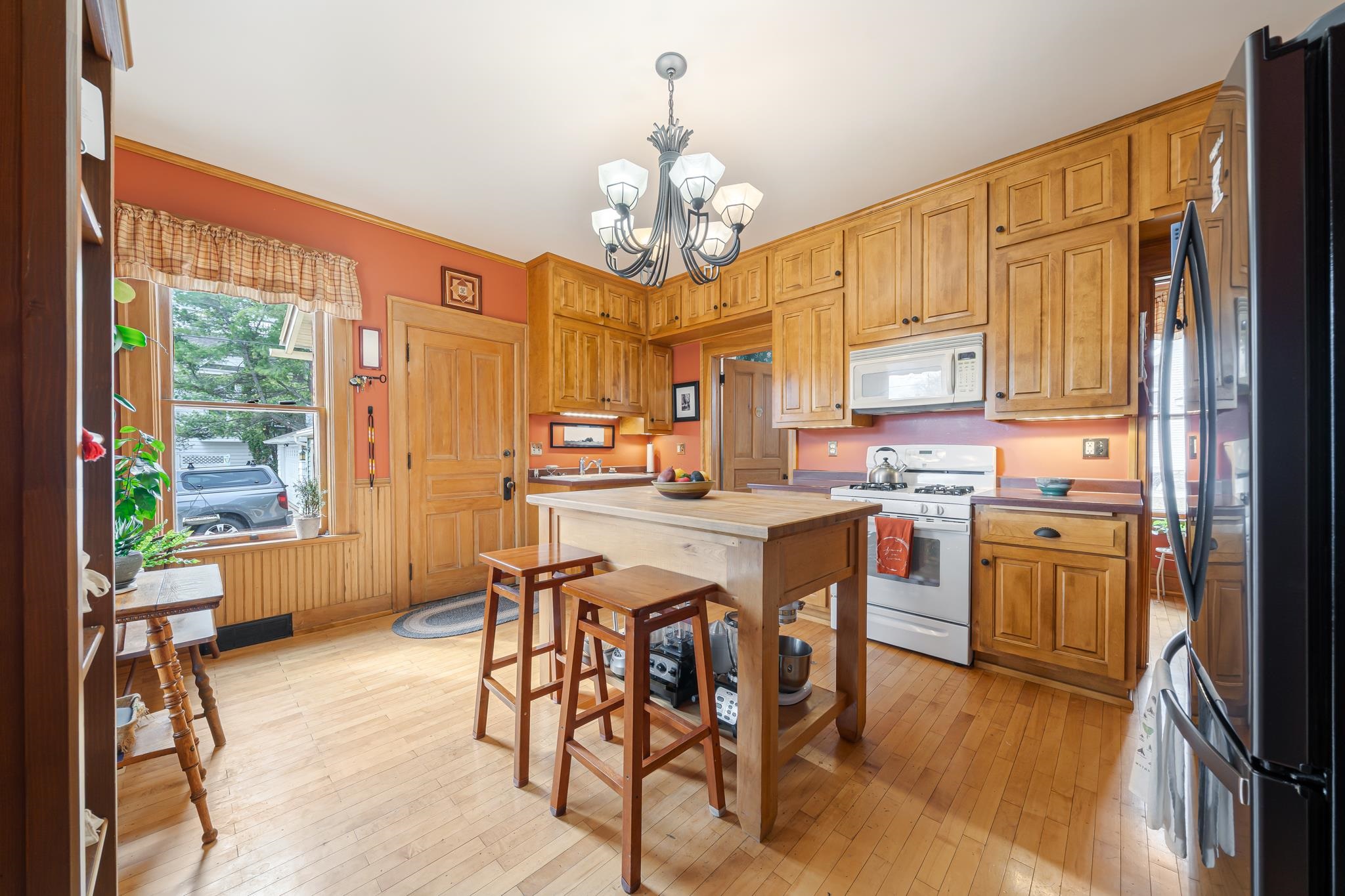 913 West 5th Street Appleton, WI 54914 - Photo 14 of 62