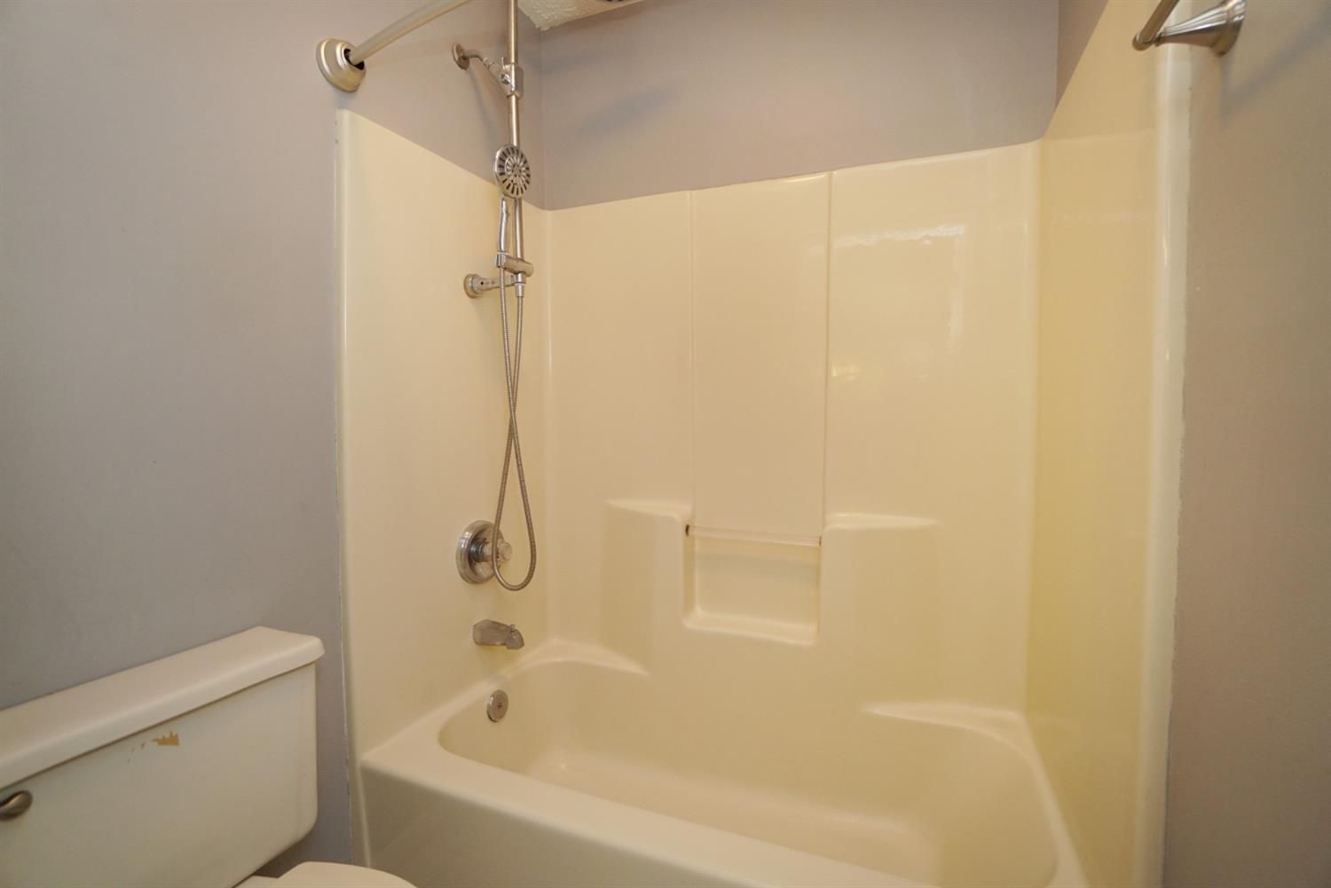 9149 Brehm Road Cincinnati, OH 45252 - Photo 16 of 39 Gallery Image 16
