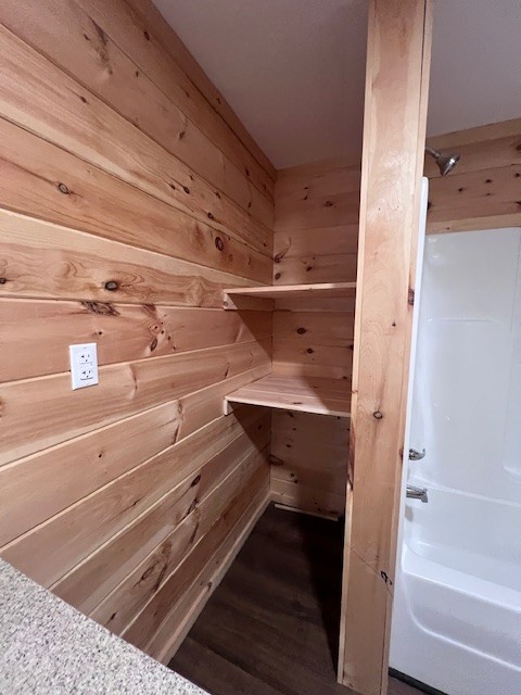 135 Redbud Trail Dunlap, TN 37327 - Photo 8 of 12 a view of closet