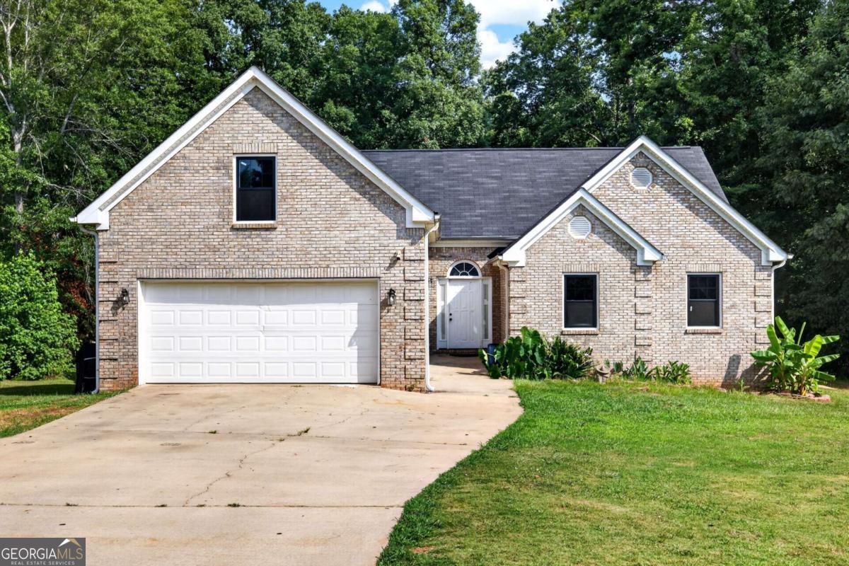 75 Pebble Lane Covington, GA 30016 - Photo 2 of 27