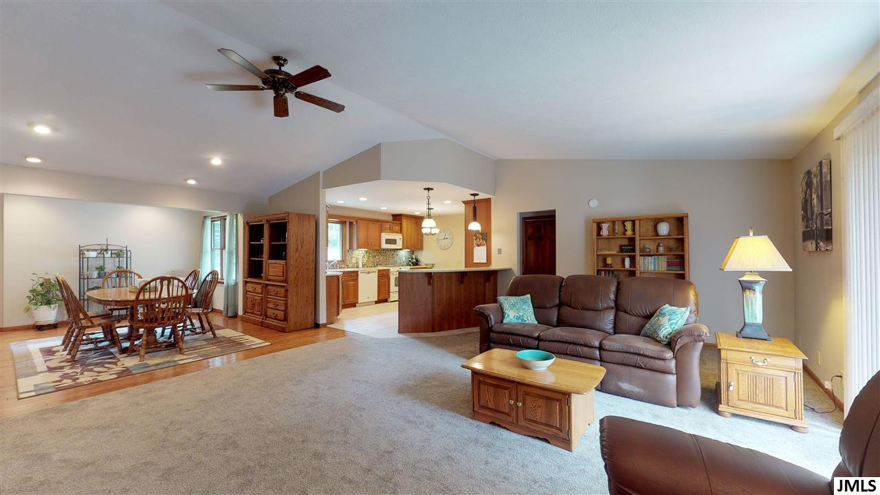 7504 Browns Lake Road Jackson, MI 49201 - Photo 4 of 36 Photo 4
