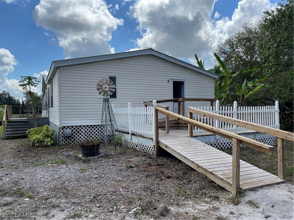 1065 Evans Road LaBelle, FL 33935 - Photo 3 of 50 Gallery Image 3