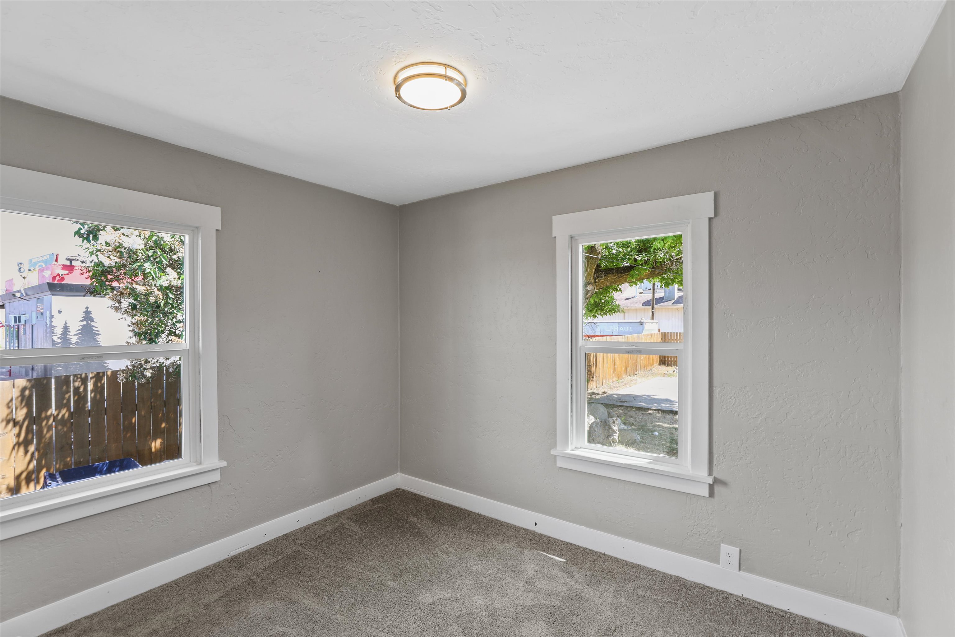 11 South Thor Street Spokane, WA 99202 - Photo 14 of 21