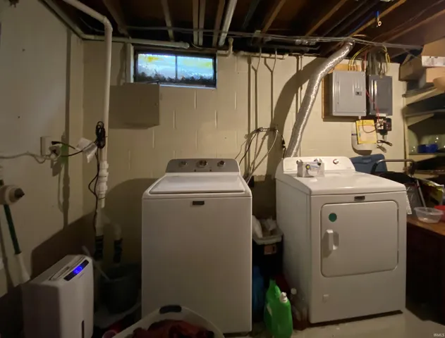 $259,900 | 56858 Mark Manor Drive, Elkhart, IN 46516