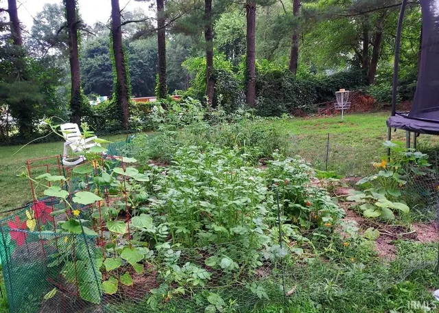 $259,900 | 56858 Mark Manor Drive, Elkhart, IN 46516