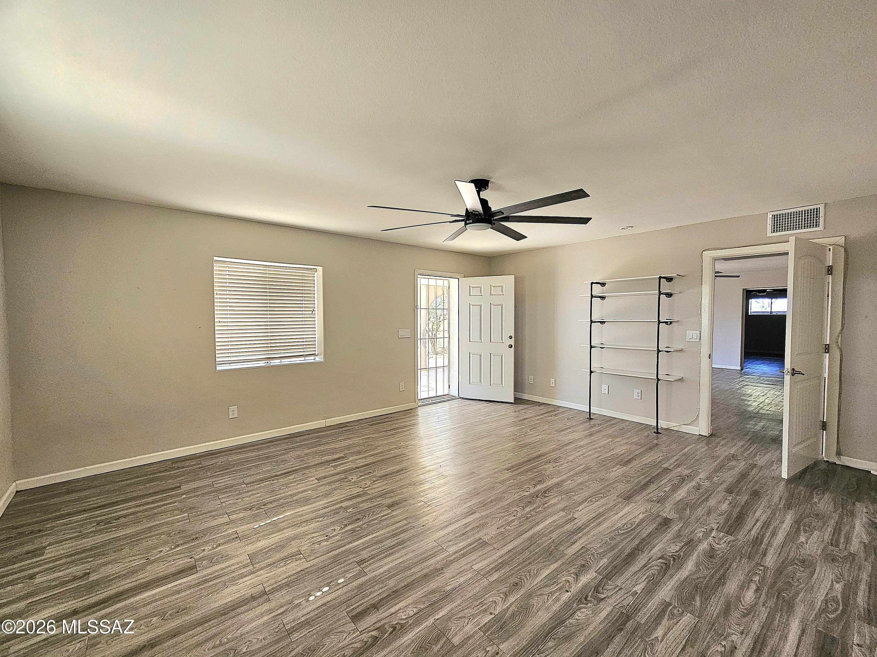 670 West Via Javalina Benson, AZ 85602 - Photo 15 of 49