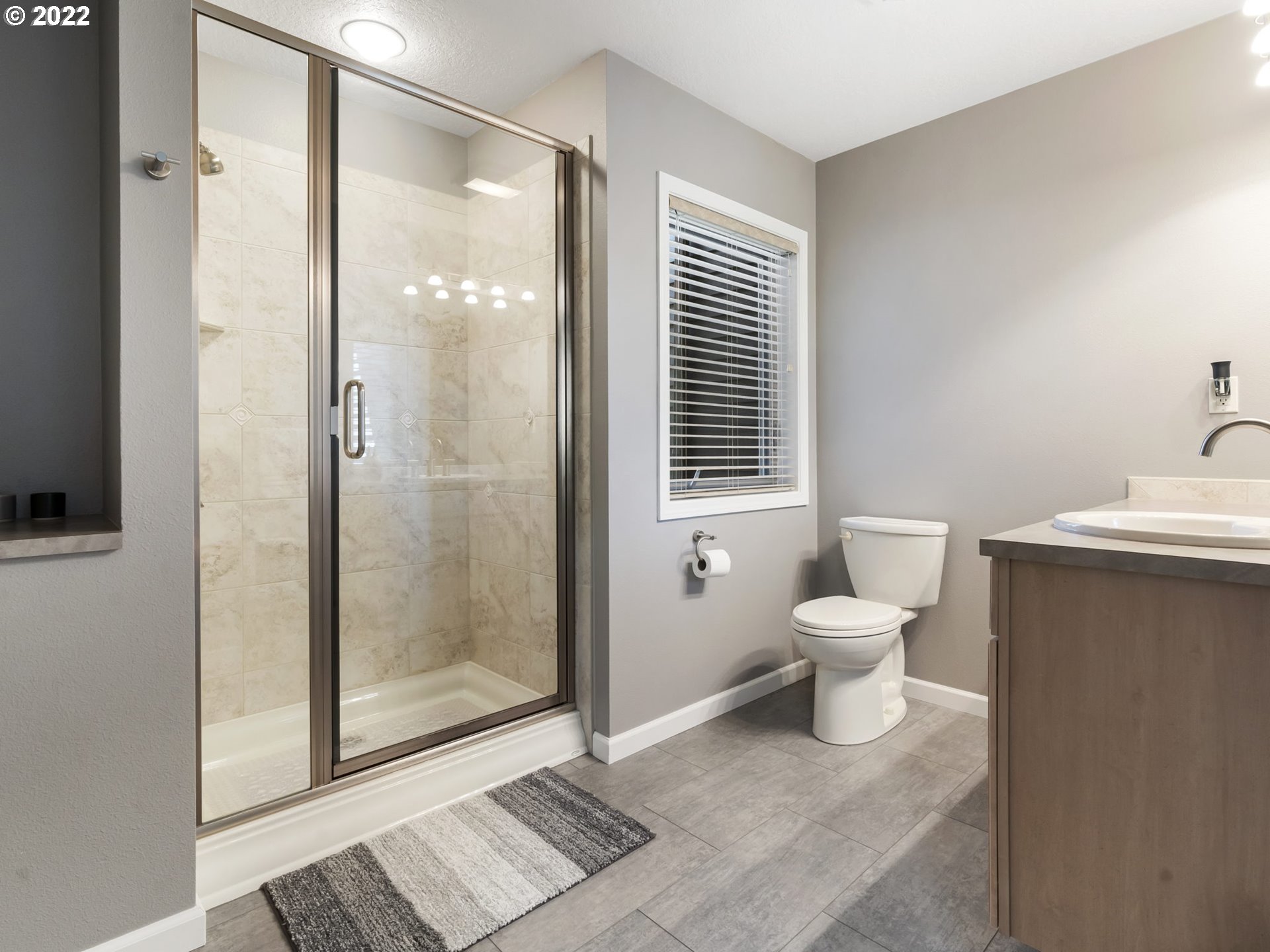 2045 Southwest Martha Street Portland, OR 97239 - Photo 17 of 23 Gallery Image 17
