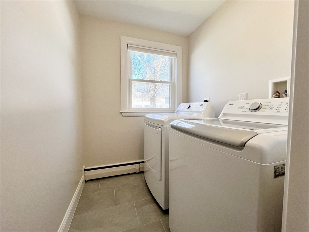 118 Lexington Road Billerica, MA 01821 - Photo 11 of 16 Gallery Image 11