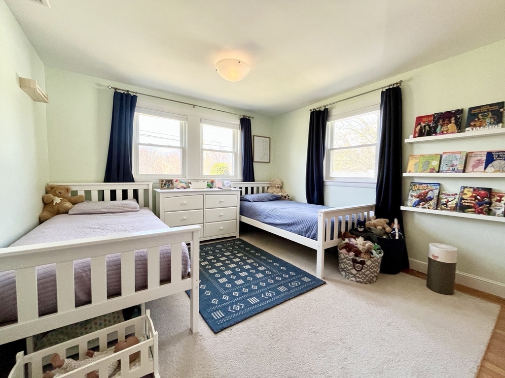 118 Lexington Road Billerica, MA 01821 - Photo 8 of 16 Gallery Image 8