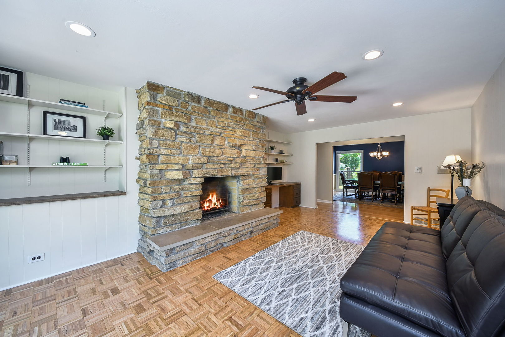 588 Williamsburg Road Glen Ellyn, IL 60137 - Photo 14 of 53