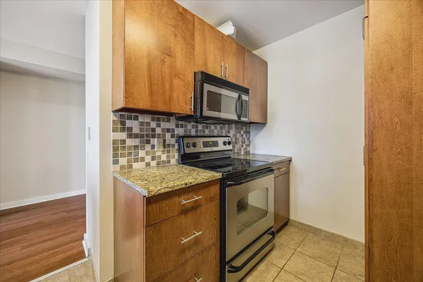 $150,000 | 2195 Poplar Avenue, Unit 303, Memphis, TN 38104