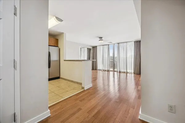 $150,000 | 2195 Poplar Avenue, Unit 303, Memphis, TN 38104