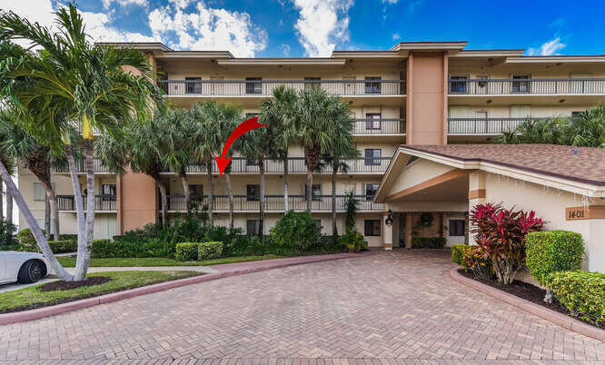 1401 Tidal Pointe Boulevard, Unit 202 Jupiter, FL 33477 - Photo 3 of 33 1401 Tidal Pointe Blvd Apt 202-small-002
