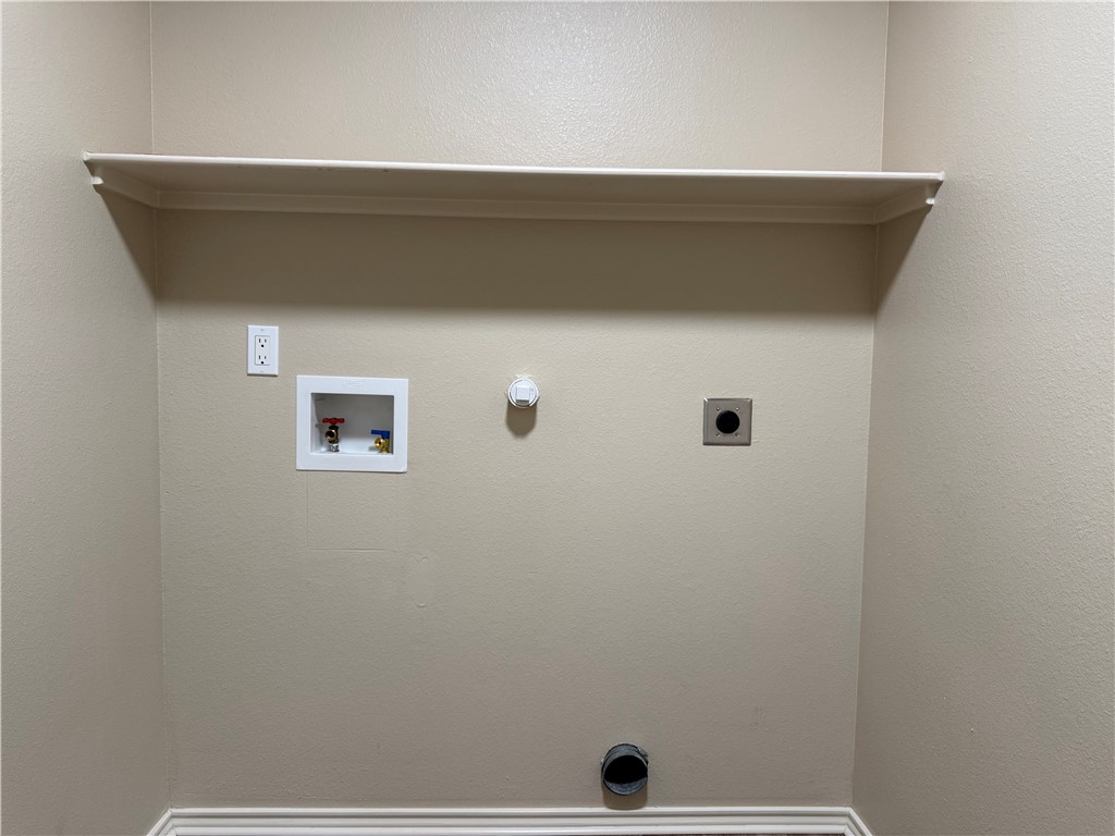 1207 Sacramento Street Portland, TX 78374 - Photo 13 of 22 a close view of a shower in a bathroom