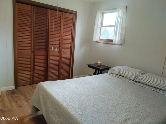 $315,900 | 81 Ferry Road, Crown Point, NY 12928