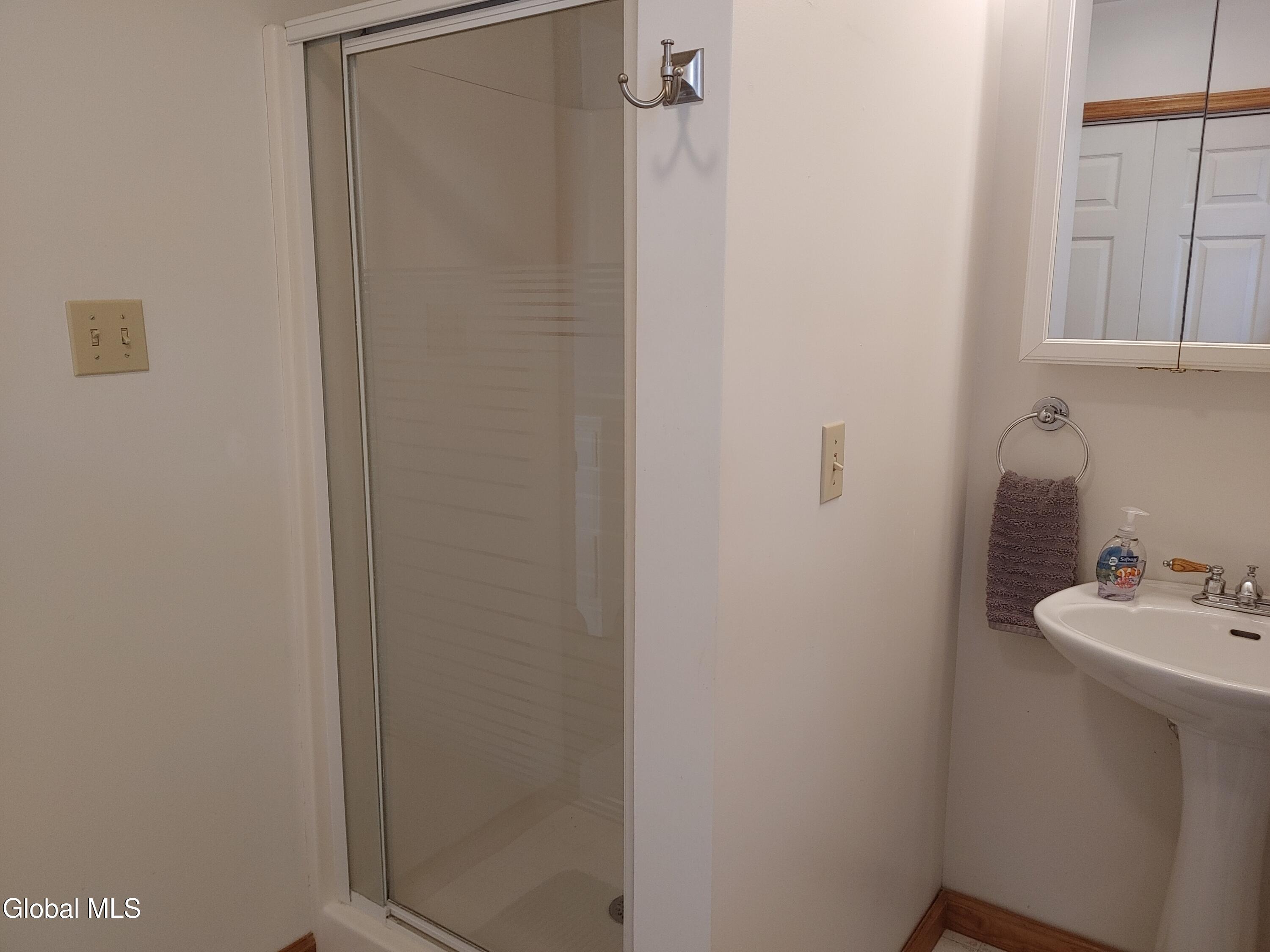 81 Ferry Road Crown Point, NY 12928 - Photo 17 of 25 1023251140