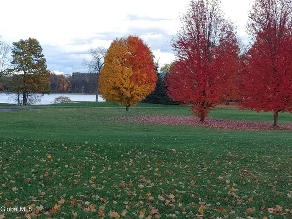 $315,900 | 81 Ferry Road, Crown Point, NY 12928