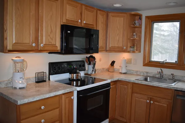 $475,000 | 32 Mountain View Drive, Unit 32, Cambridge, VT 05464