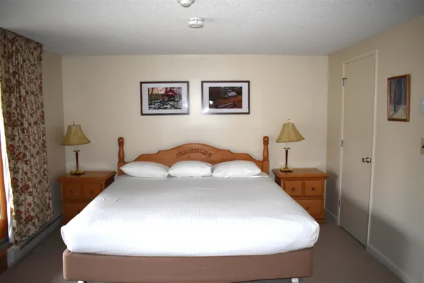 $475,000 | 32 Mountain View Drive, Cambridge, VT 05464