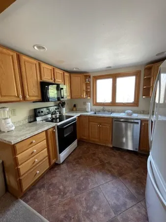 $475,000 | 32 Mountain View Drive, Cambridge, VT 05464