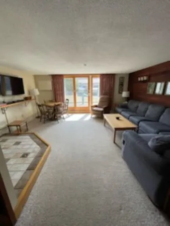 $475,000 | 32 Mountain View Drive, Unit 32, Cambridge, VT 05464