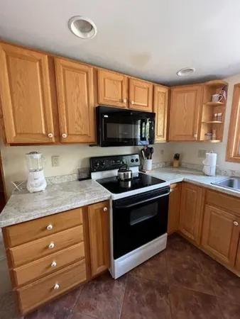 $475,000 | 32 Mountain View Drive, Unit 32, Cambridge, VT 05464