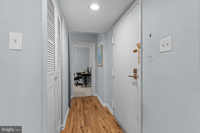 $262,000 | 4000 Gypsy Lane, Unit 637, Philadelphia, PA 19129