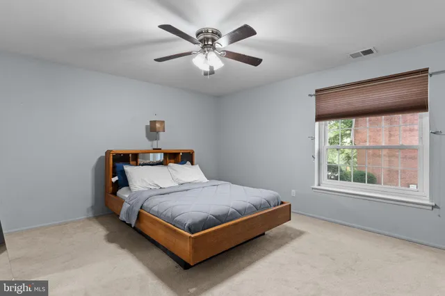 $262,000 | 4000 Gypsy Lane, Unit 637, Philadelphia, PA 19129