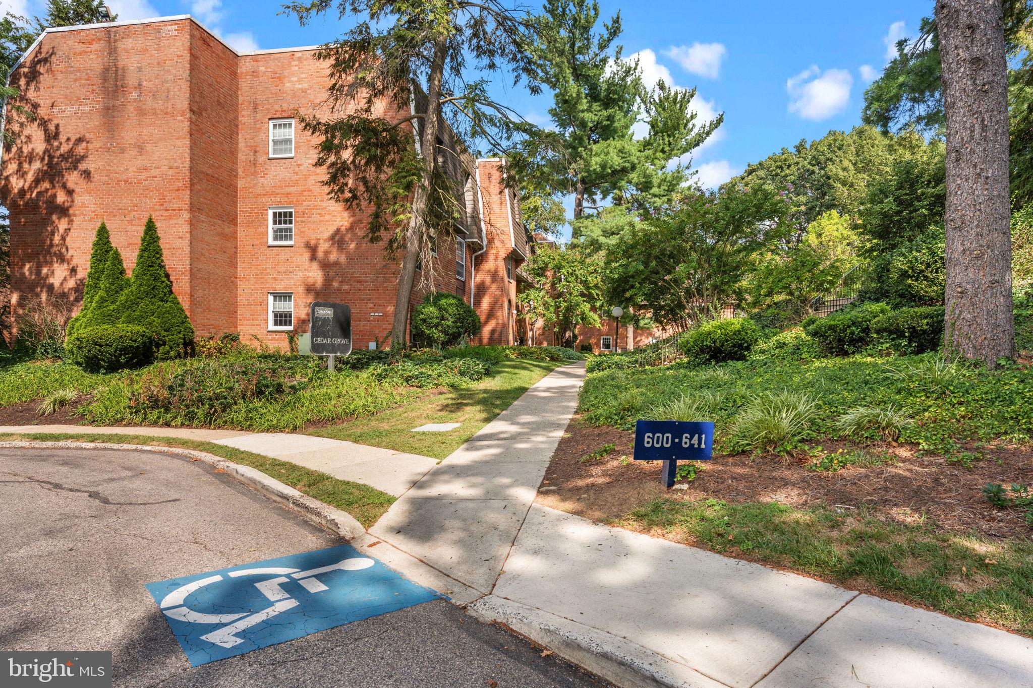 4000 Gypsy Lane, Unit 637 Philadelphia, PA 19129 - Photo 24 of 31