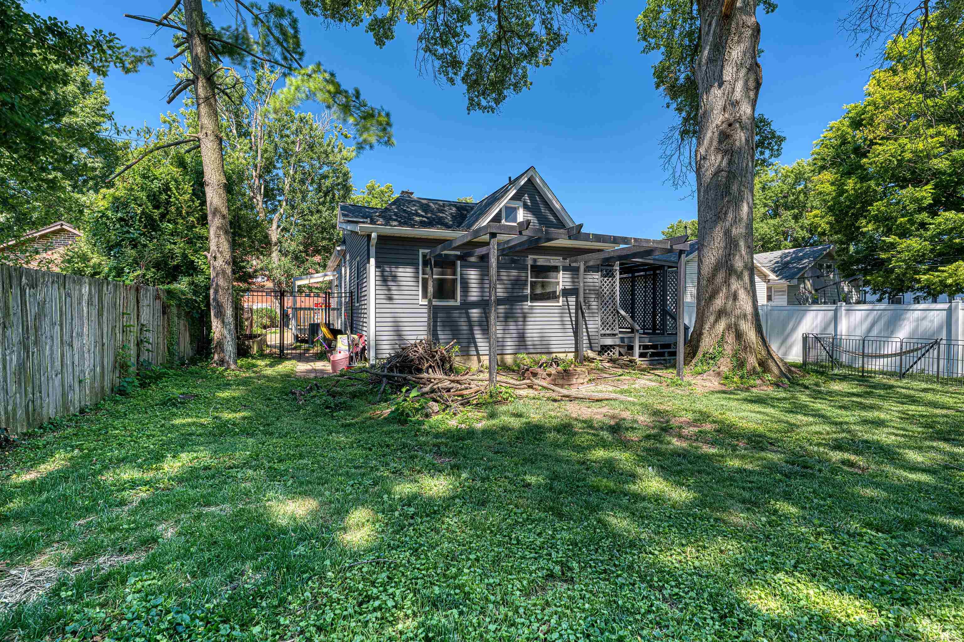 548 South Willow Road Evansville, IN 47714 - Photo 27 of 35