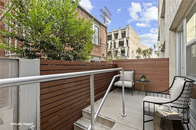 $665,000 | 530 South Hewitt Street, Unit 154, Los Angeles, CA 90013