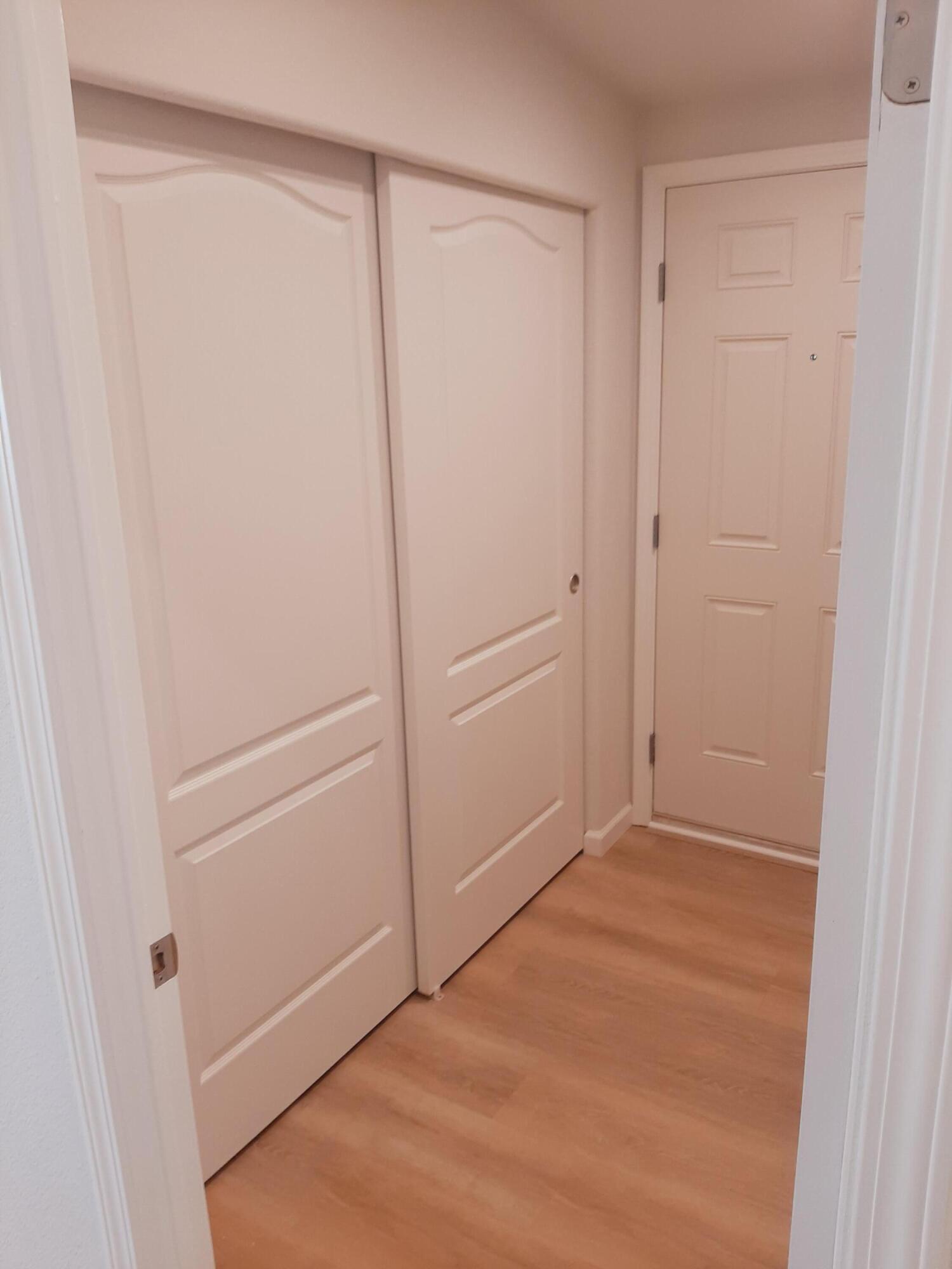 333 Old Mill Road, Unit 52 Santa Barbara, CA 93110 - Photo 22 of 29 a view of an empty room