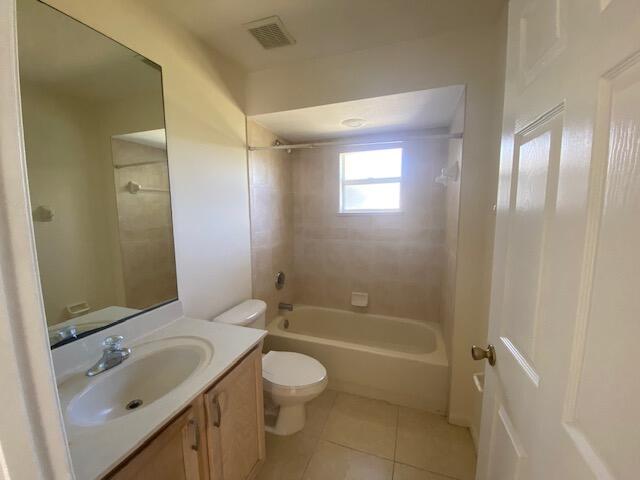 4497 Southwest Gadshaw Road Port St. Lucie, FL 34953 - Photo 12 of 14 bath