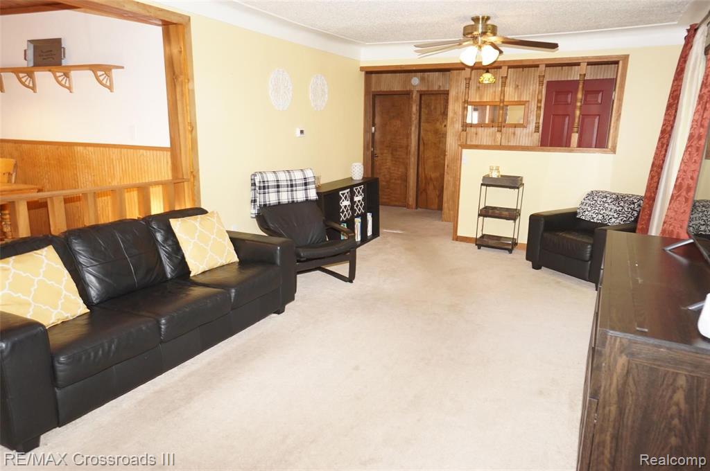 45180 Robson Road Belleville, MI 48111 - Photo 15 of 24
