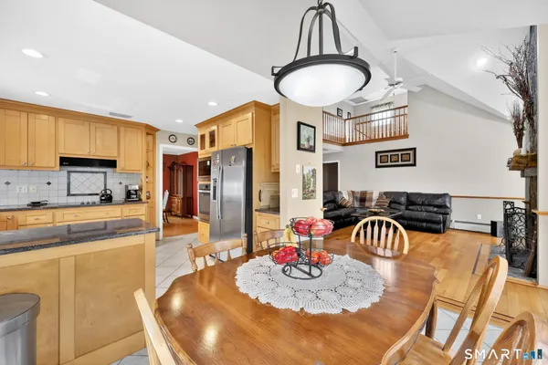 $714,900 | 4 Harrison Drive, Cromwell, CT 06416