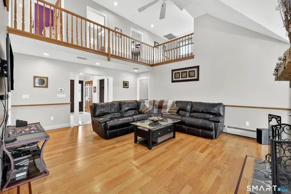 $714,900 | 4 Harrison Drive, Cromwell, CT 06416