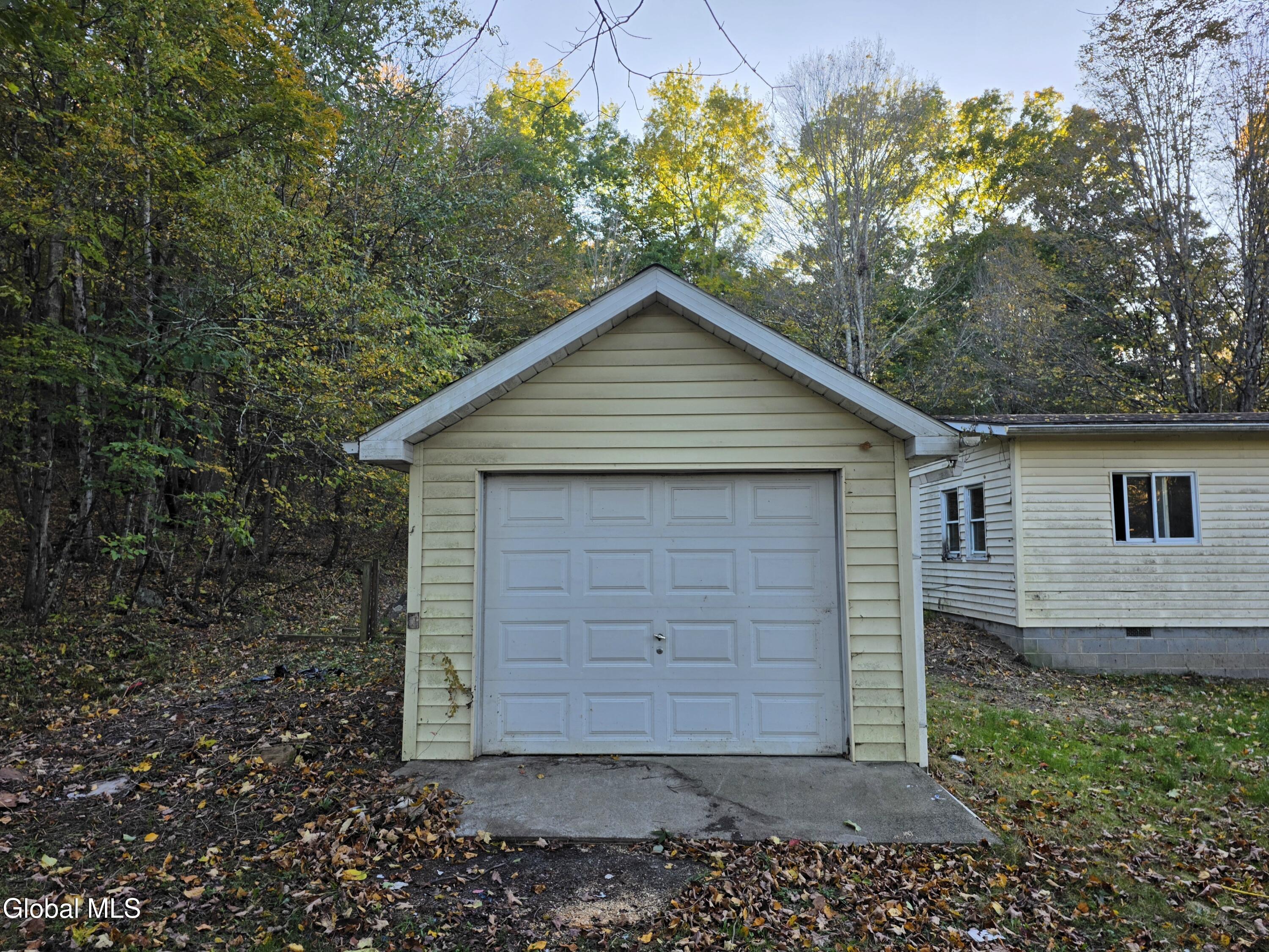 194 Enchanted Valley Road Durham, NY 12418 - Photo 19 of 45 20261005_172206