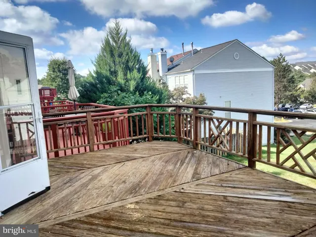 $2,999 | 16804 Winston Lane, Woodbridge, VA 22191