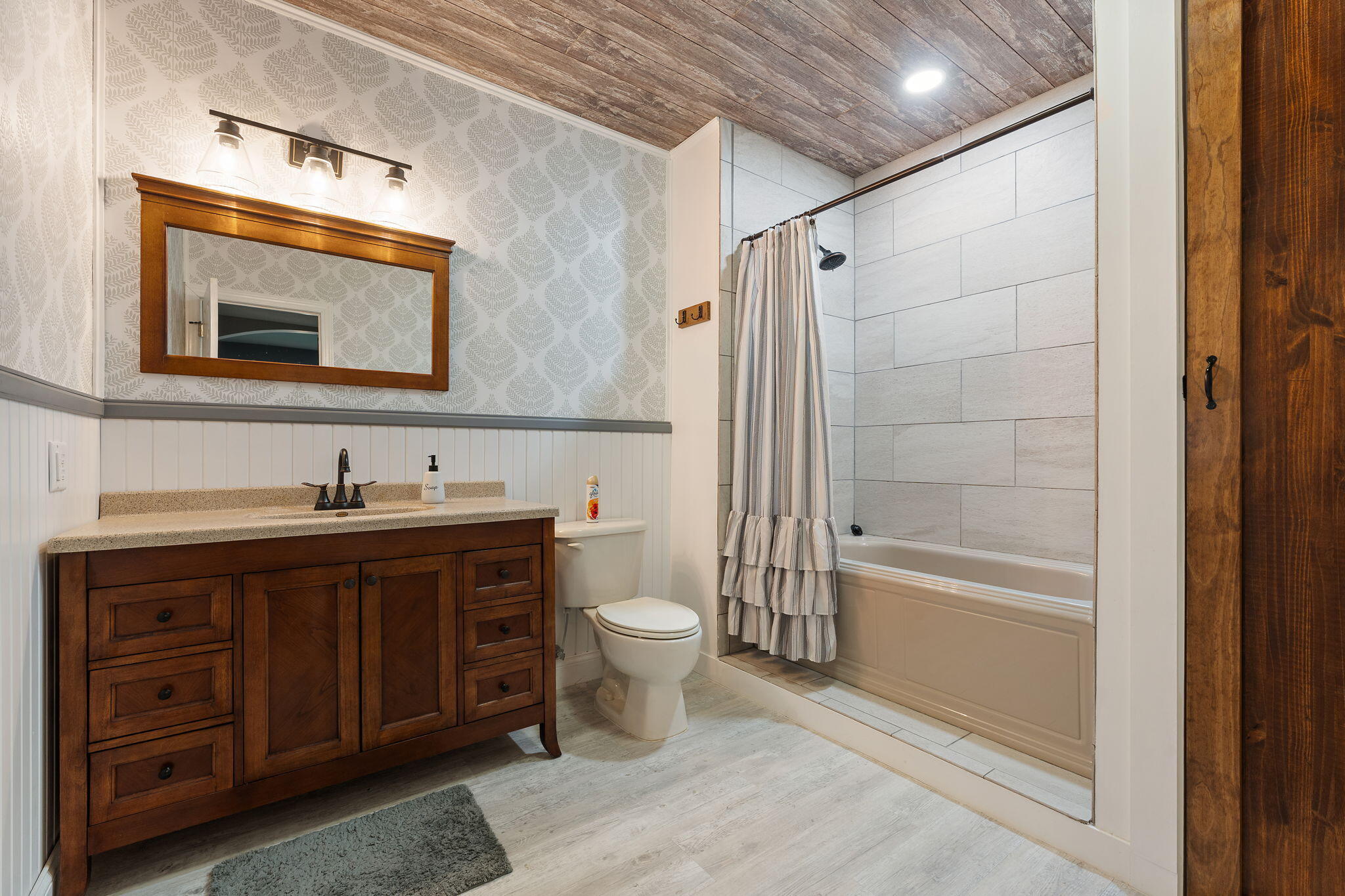 6776 Fox Crossing Knox, IN 46534 - Photo 29 of 53 a bathroom with a double vanity sink and a mirror