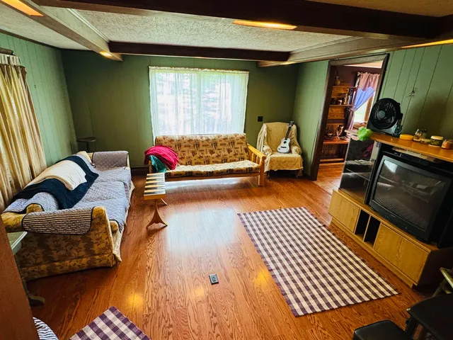 $259,900 | 611 4-h Road, Derby, VT 05829