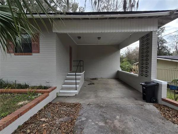 a view of outdoor space