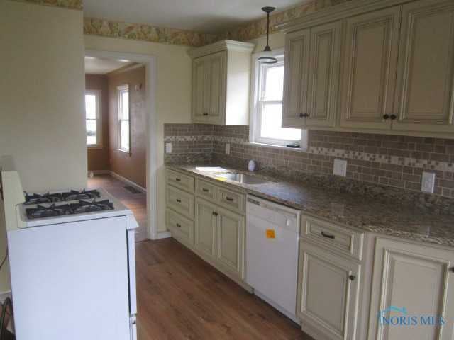 2169 Mansfield Road Toledo, OH 43613 - Photo 4 of 11 Gallery Image 4
