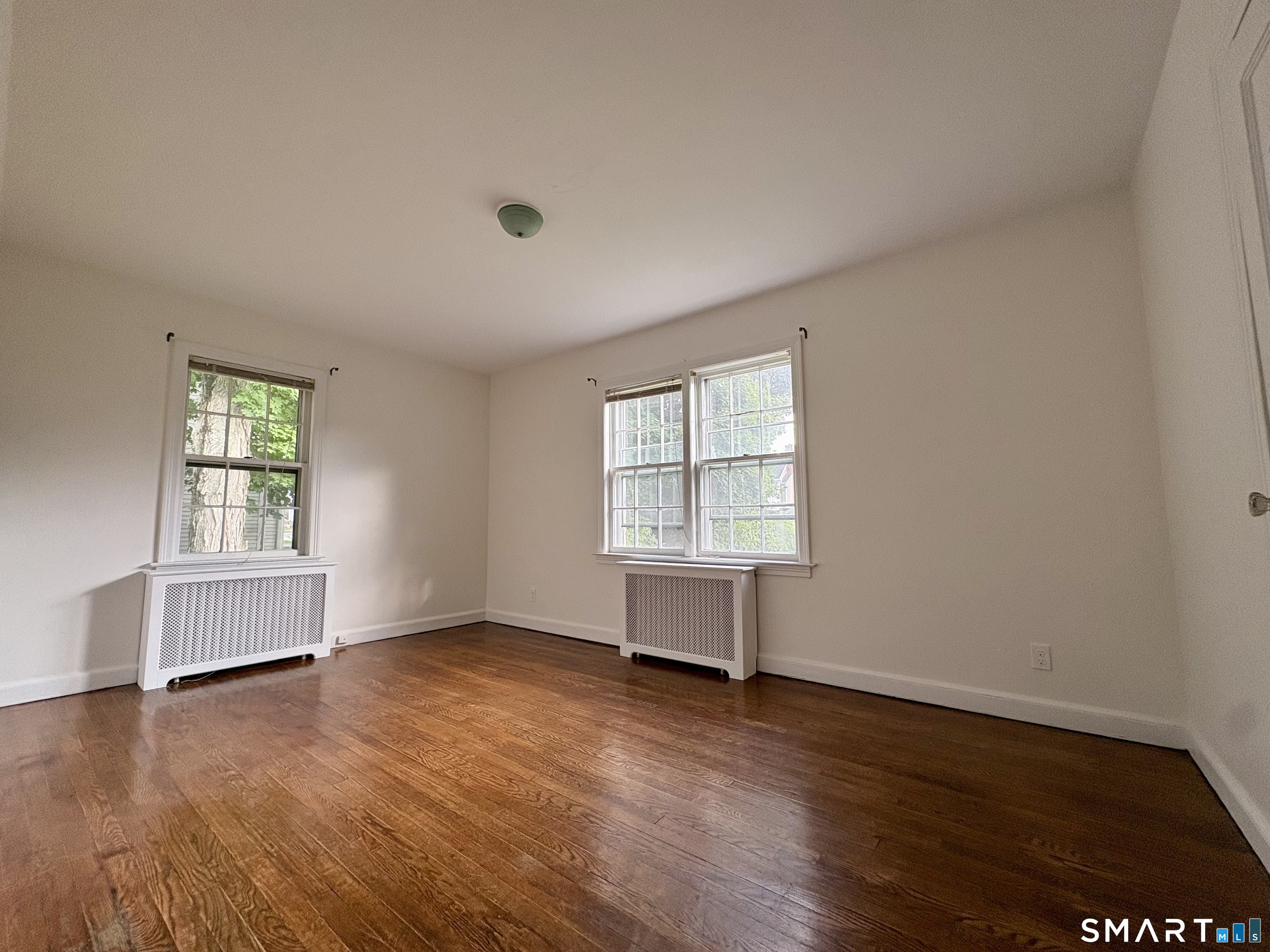 2727 Boston Post Road Darien, CT 06820 - Photo 9 of 11 Gallery Image 9