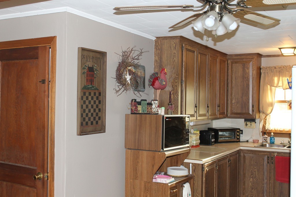 12 Maple Street Southwick, MA 01077 - Photo 9 of 19 Gallery Image 9