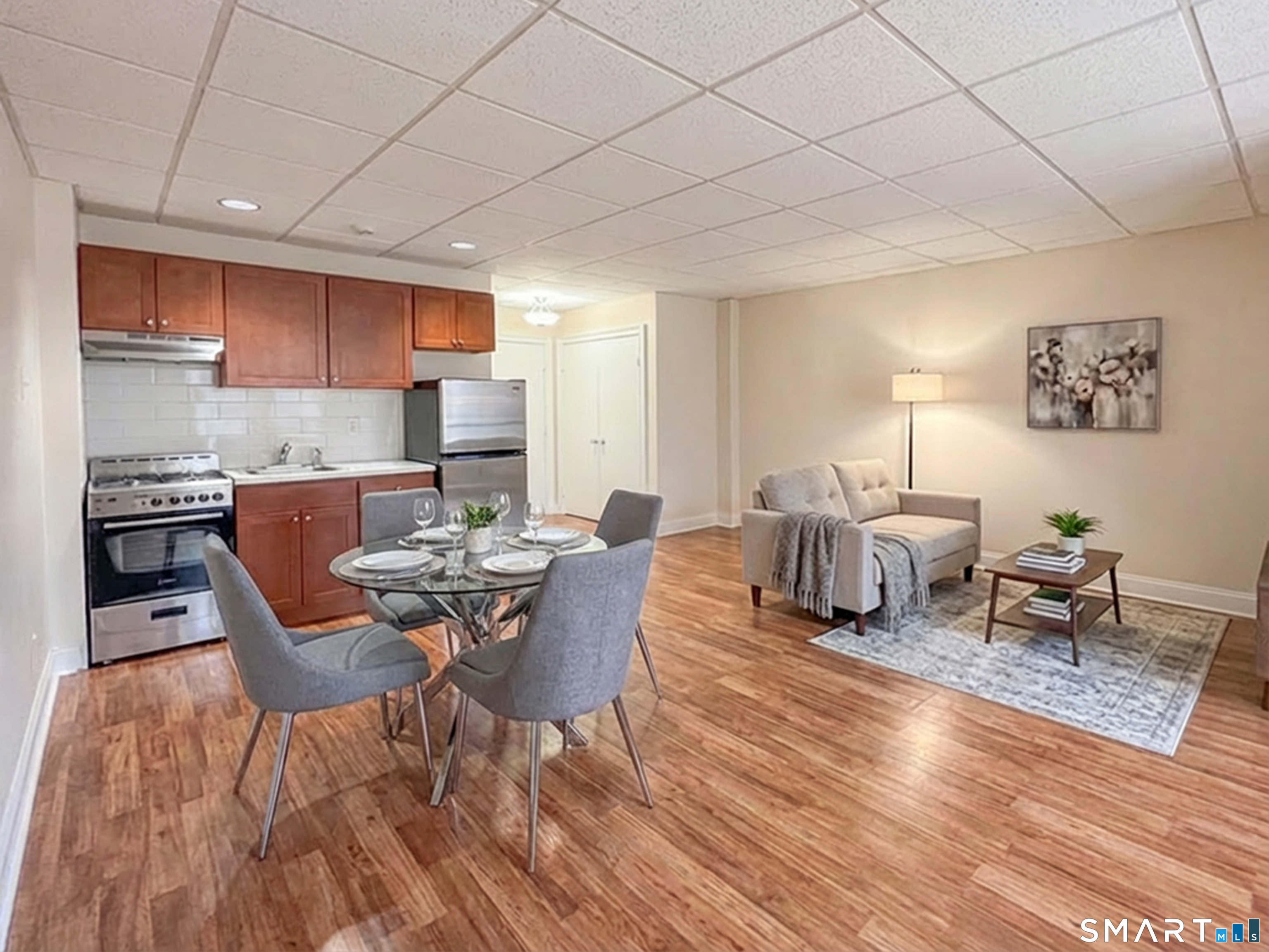 14 Post Road, Unit C Fairfield, CT 06824 - Photo 3 of 10