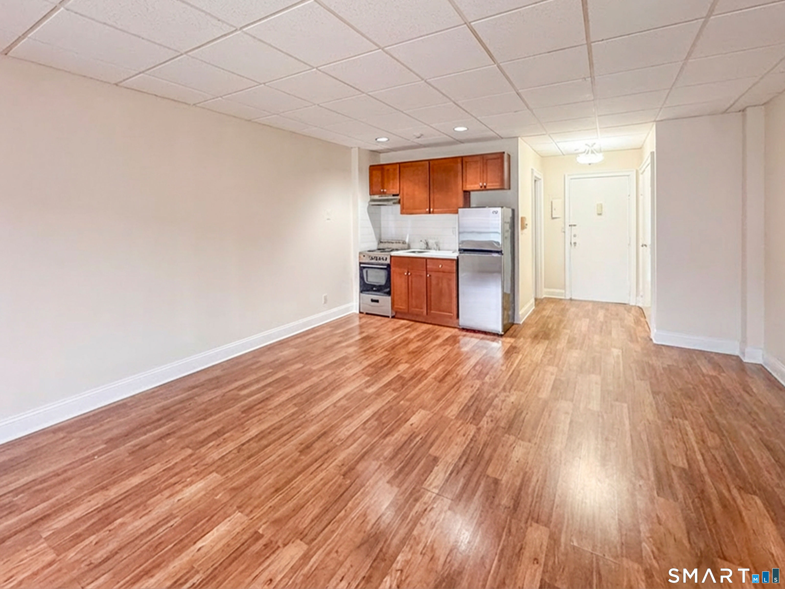 14 Post Road, Unit C Fairfield, CT 06824 - Photo 7 of 10