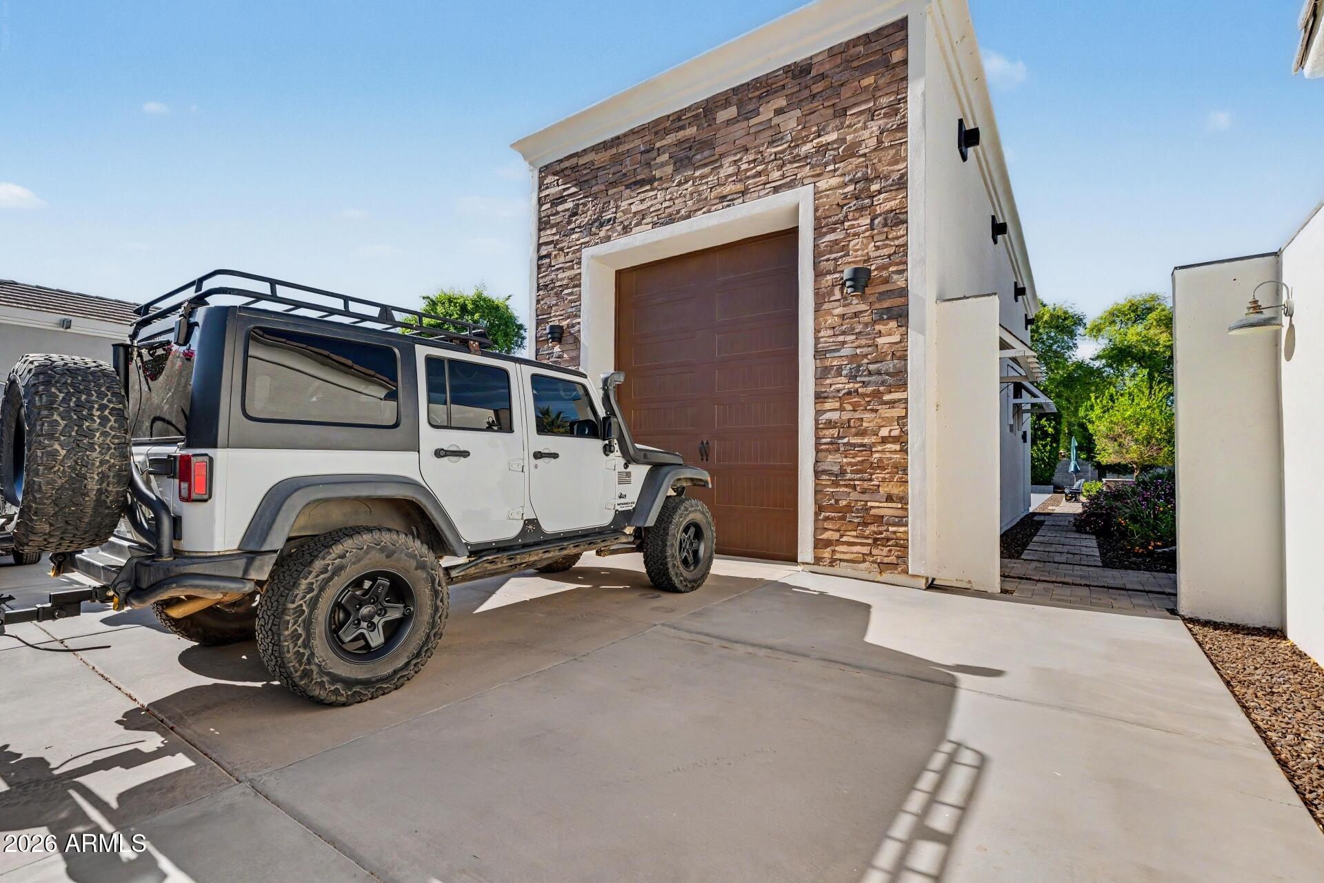 2776 East Taurus Place Chandler, AZ 85249 - Photo 106 of 111 86-Taurus