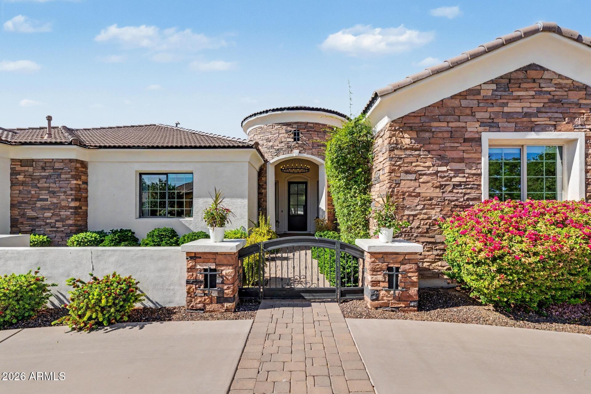 2776 East Taurus Place Chandler, AZ 85249 - Photo 12 of 111 21-Taurus